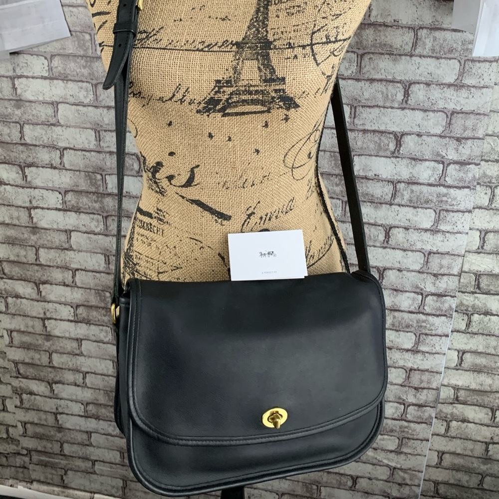 ❌SOLD❌Coach leather messenger /saddle bag - Picture 2 of 11
